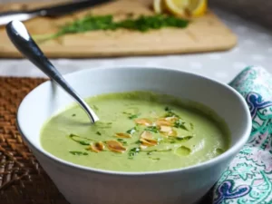 Broccoli almond soup