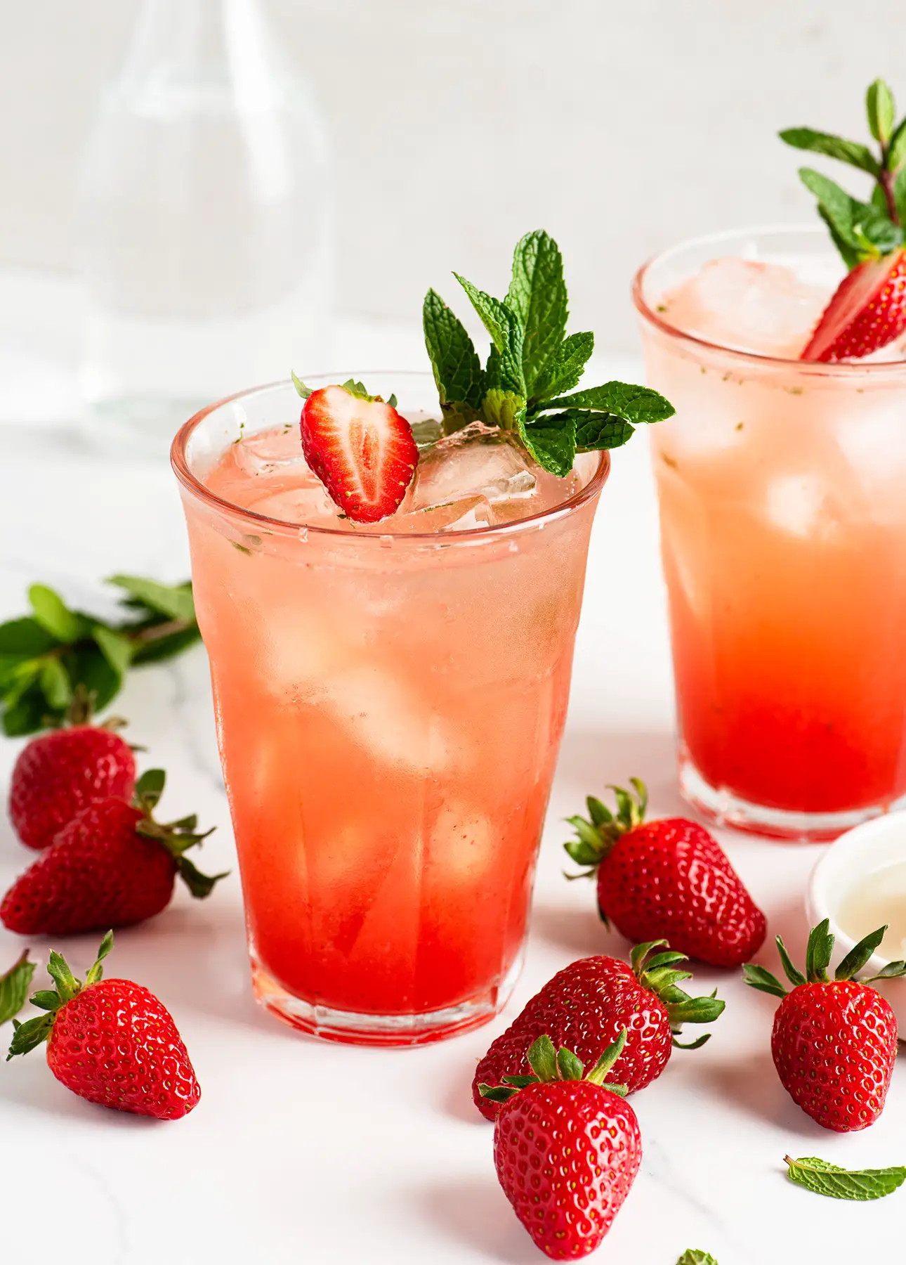 Strawberry Mojito Recipe (Easy and refreshing)
